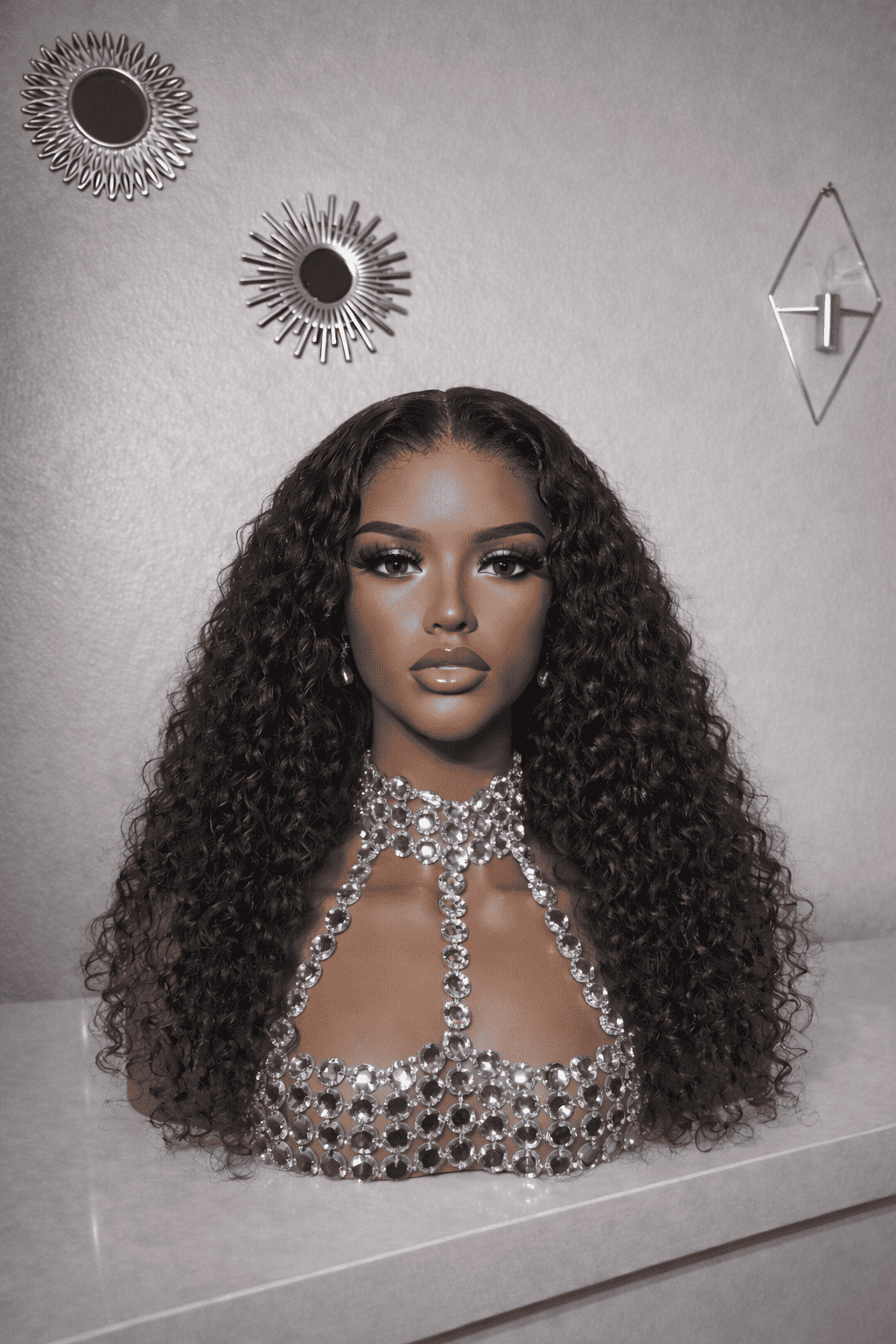 ROYAL ROMANCE™